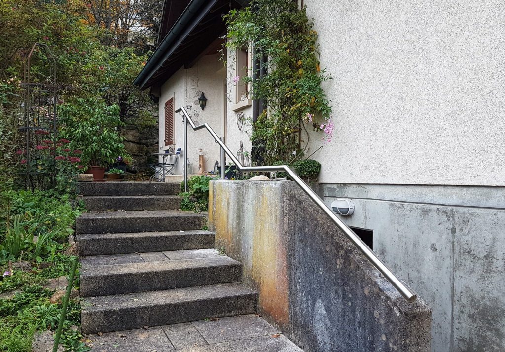 Handlauf mit integrierter LED-Beleuchtung in Liestal