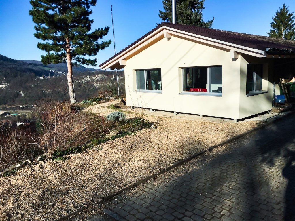 Schraubfundament für Anbau eins Wohnraumes in Duggingen