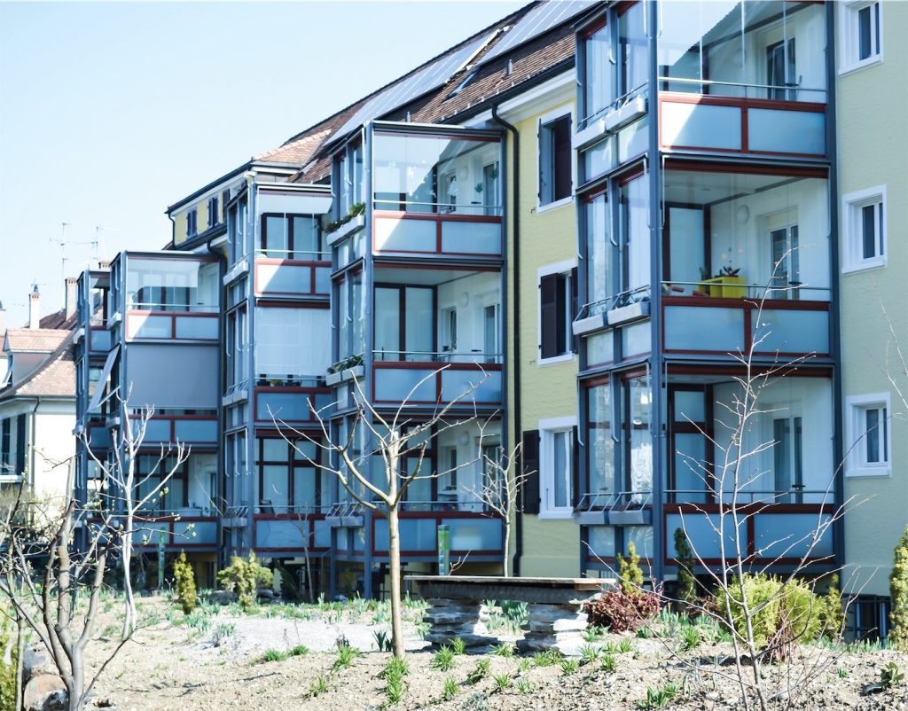 Balkonanbauten und Verglasungen in Basel